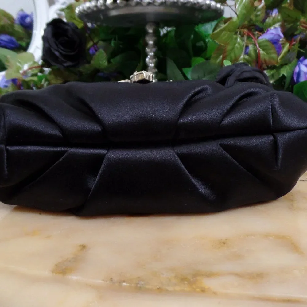 Rare Badgley Mischka Glow Embellished Frame Clutch / Handbag / Shoulder bag